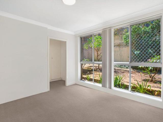 Quiet Ground Floor Apartment Moments from Bondi Beach