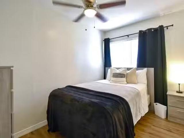 Quiet Highlands Home Renovated & Relaxing with Front Patio i.