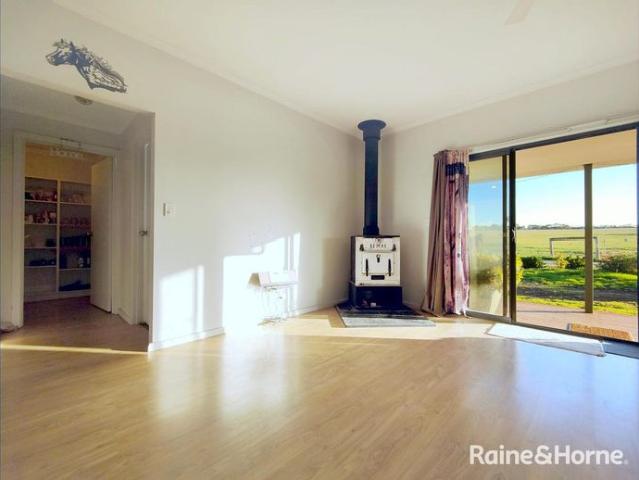 Quiet Home with Picturesque Views on 20+ Acres
