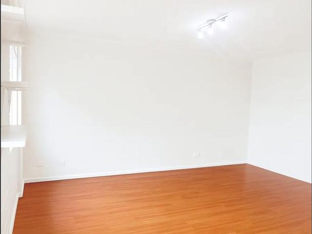 Quiet living in a Great Location