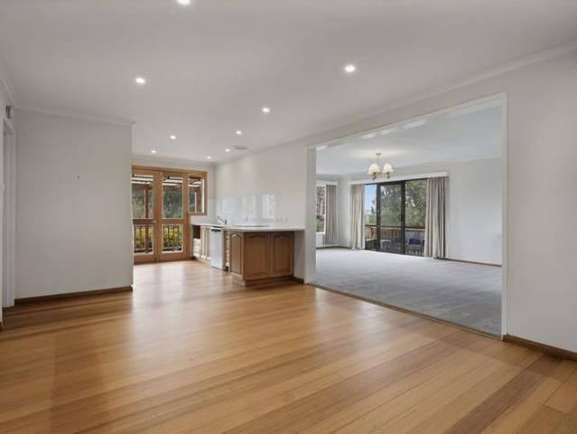 Quiet Living in the Perfect Location!