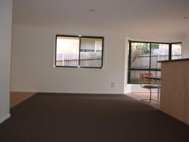 Quiet Living in Valla Beach