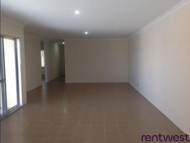 QUIET LOCATION 3 BEDROOM HOME