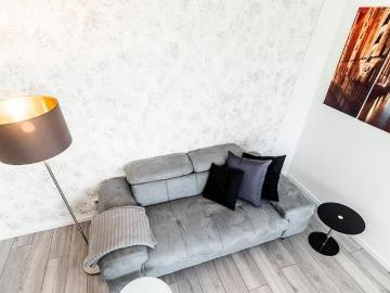 Quiet location with good access to the city center