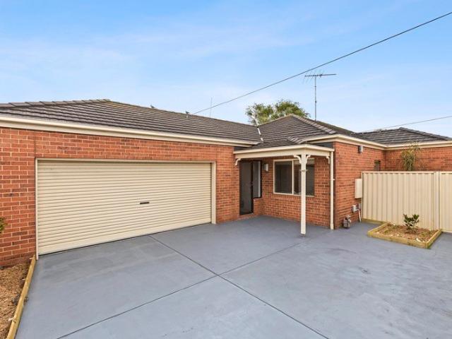 Quiet Location, Practical Living