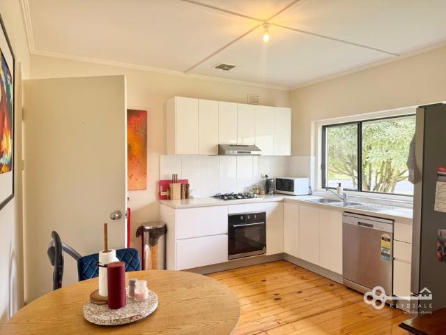 QUIET LOCATION SOLID TRANQUIL & SECURE