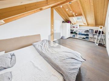 QUIET, MODERN AND SPACIOUS