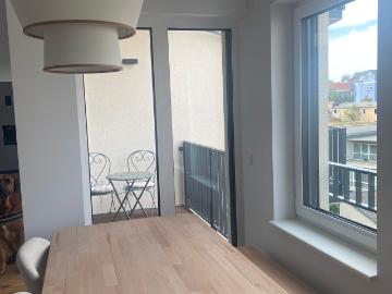 Quiet, modern apartment conveniently located Berlin