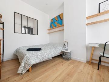 Quiet & modern loft conveniently located, Marseille Amsterdam Apartments for Rent
