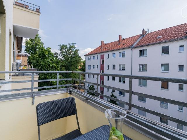 Quiet, neat home with balcony in vibrant neighbourhood, Berlin Amsterdam Apartments for Rent