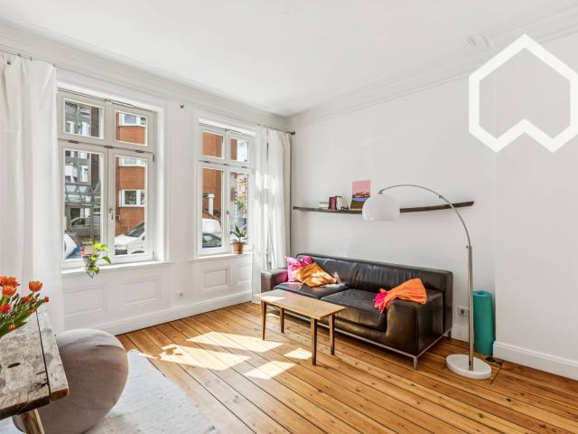 Quiet, Newly Renovated 2 Floor Apartment in Hamburg Altona