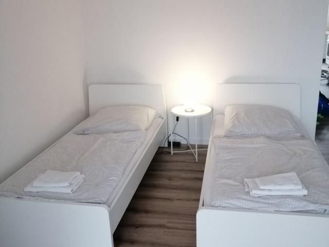 Quiet & nice apartment with nice city view, Troisdorf Amsterdam Apartments for Rent