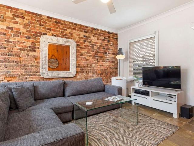 Quiet Paddington Cottage