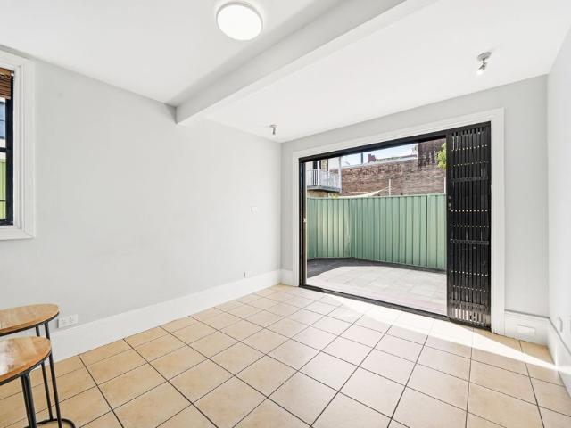 Quiet & Peaceful Renovated Terrace * Available 13/08/26