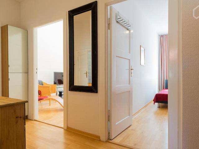 Quiet & pretty home in Tempelhof, Berlin Amsterdam Apartments for Rent