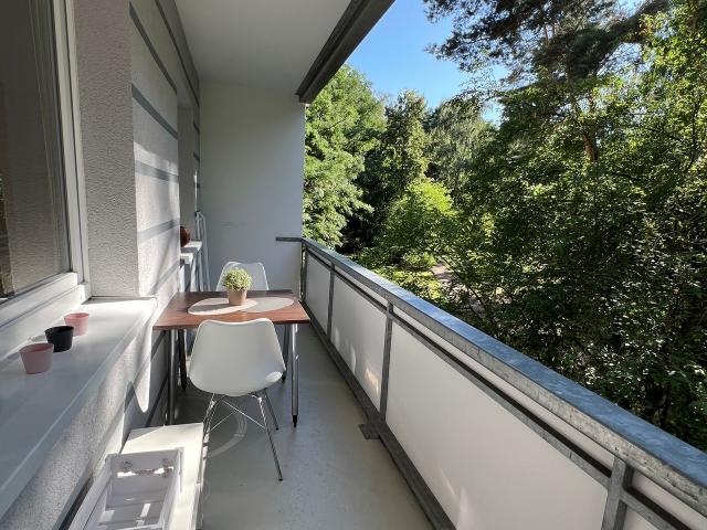 Quiet rental apartment with balcony opposite the hospital, Berlin Amsterdam Apartments for Rent
