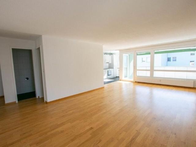 Quiet residential area with sunny balcony
