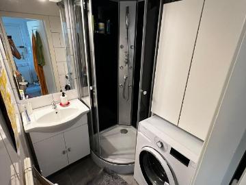 Quiet, spacious studio, Vienna Amsterdam Apartments for Rent