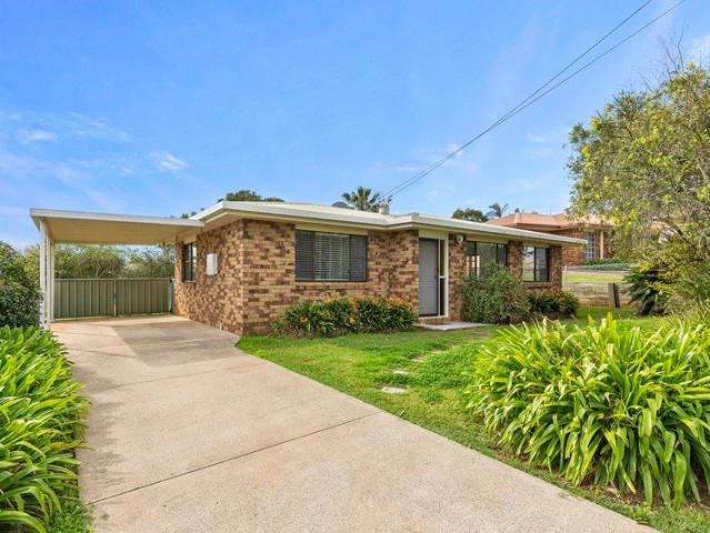 Quiet Street, Close to amenities