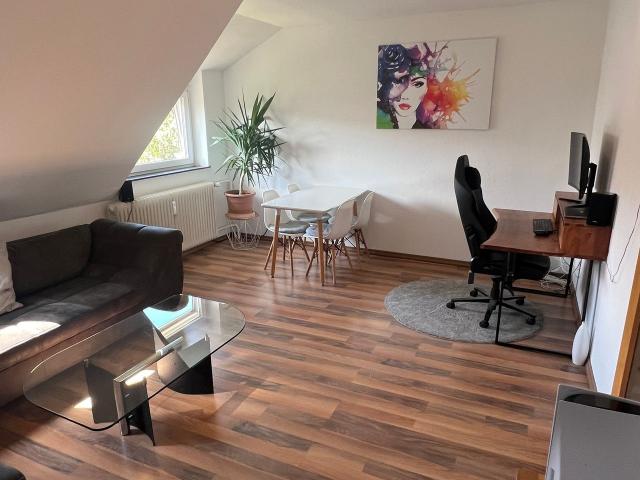 Quiet studio with nice neighbours, Wolfsburg Amsterdam Apartments for Rent