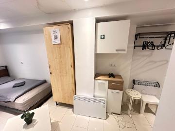 Quiet suite located in Walle, Bremen Amsterdam Apartments for Rent