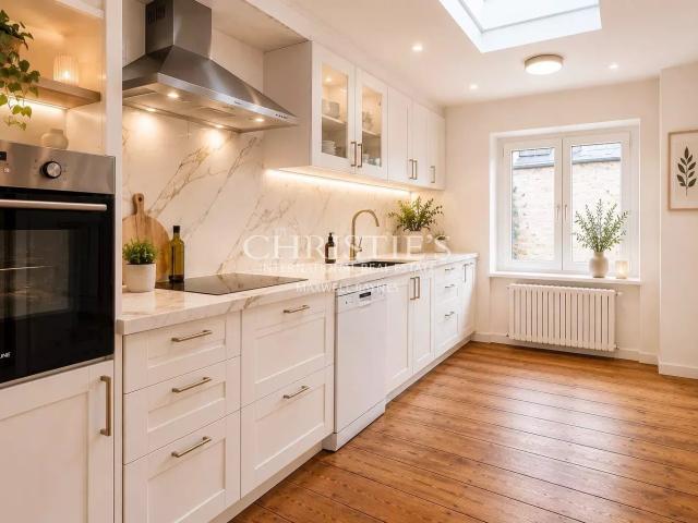 Quinconces Dernier Etage Parking 150m² Bordeaux