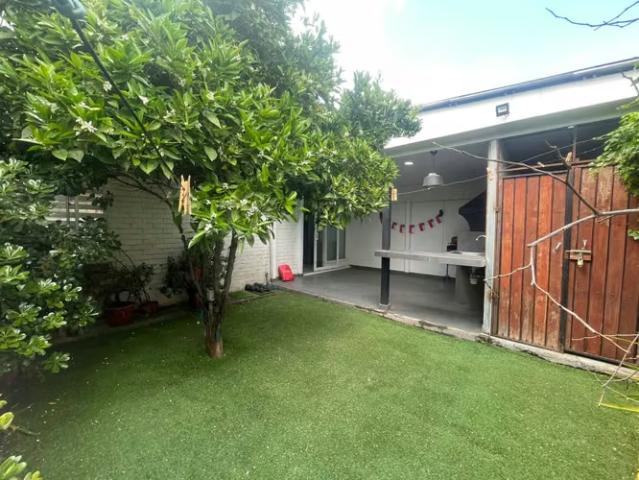 Quincho con casa | Moderna | Al contado 1239 | dormitorios por 119000. 00 en Maipú