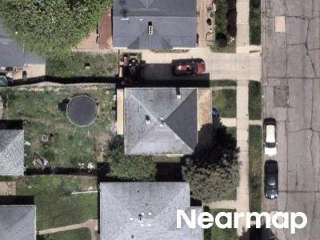 Quincy Ave