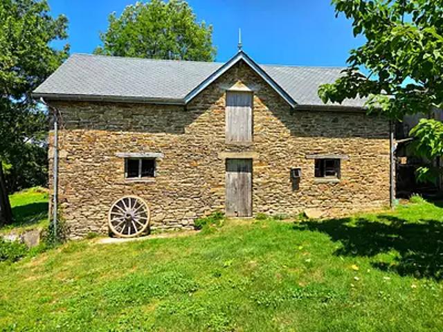 Quins 12800 Achat / Vente maison 6 pièces t6 cave