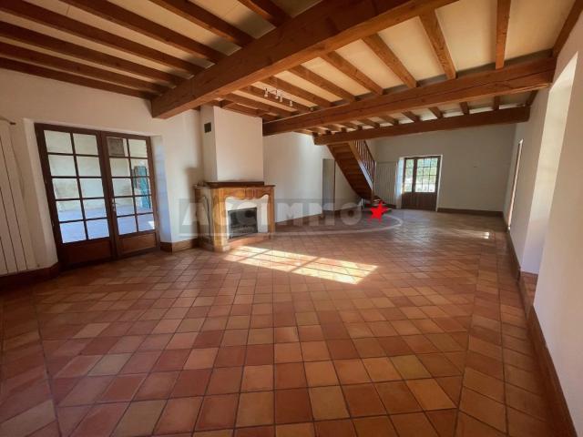 DREMIL LAFAGE FERME LAURAGAISE ENTIEREMENT RENOVEE