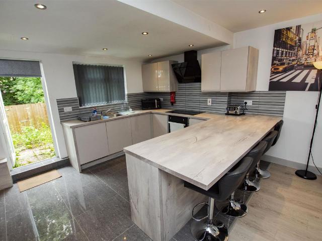 Quinton Road, Birmingham, West Midlands B17, 4 bed shared accommodation to rent, £611 pcm | PrimeLocation