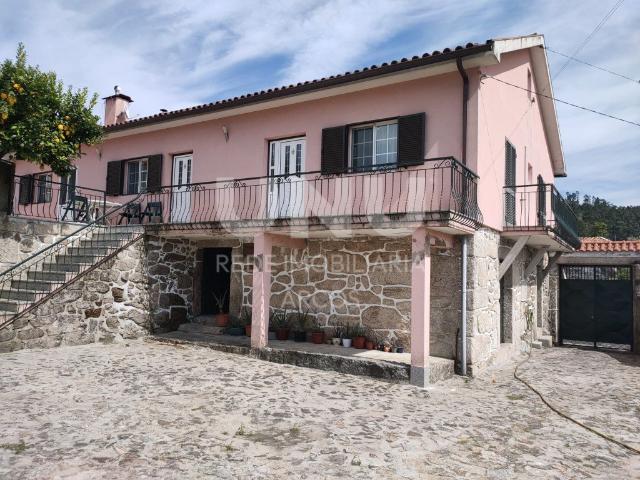 Quinta 158m² Vilela, Seramil e Paredes Secas