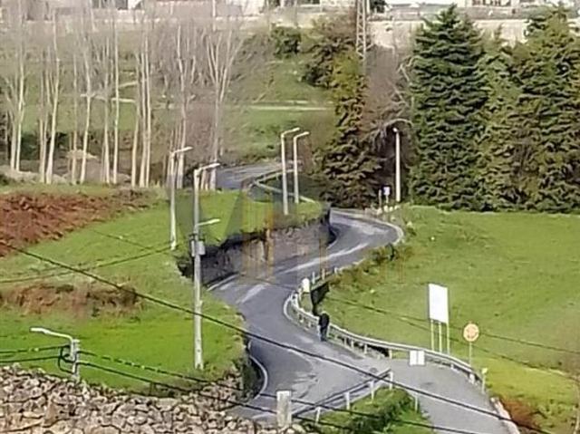 Quinta c/ Moradia T5 triplex Roriz Santo Tirso