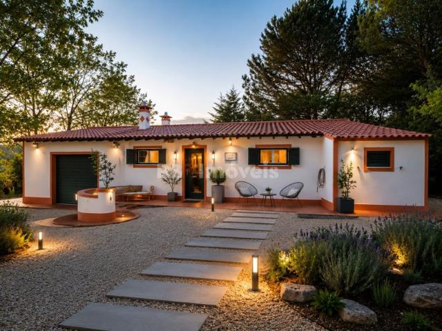 Quinta c/ Moradia Térrea e 17.000m2 de Terreno em Alverangel, Tomar