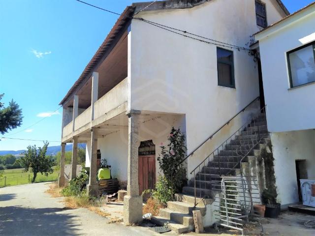 Quinta com moradia e terreno agrícola Boidobra Covilhã 1677m² Boidobra