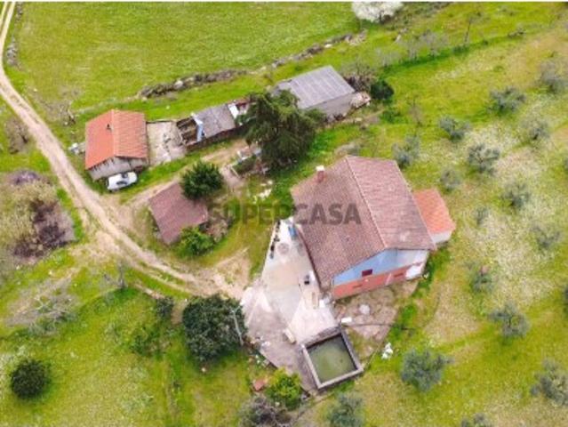 Quinta com moradia e terreno em Vale de Prazeres, Fundão