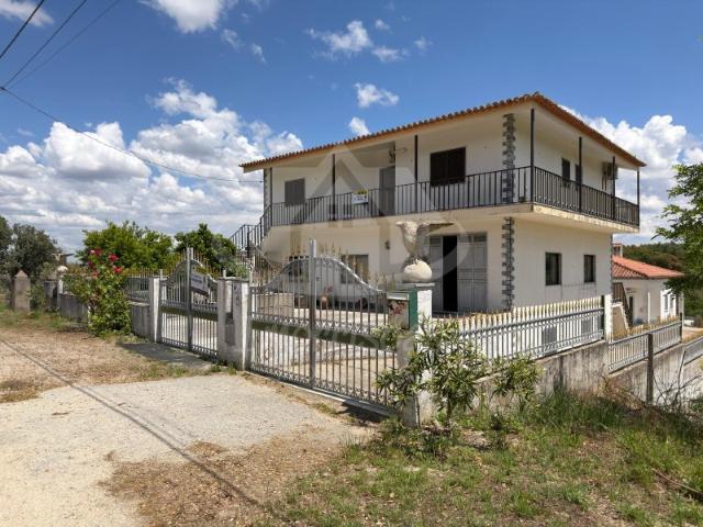 Quinta com moradia e queijaria, em Póvoa e Meadas, Castelo de Vide