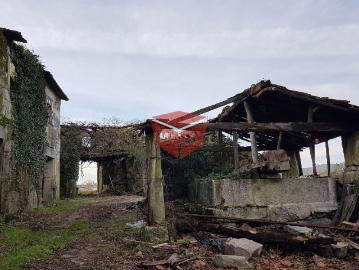 Quinta com moradia em pedra
