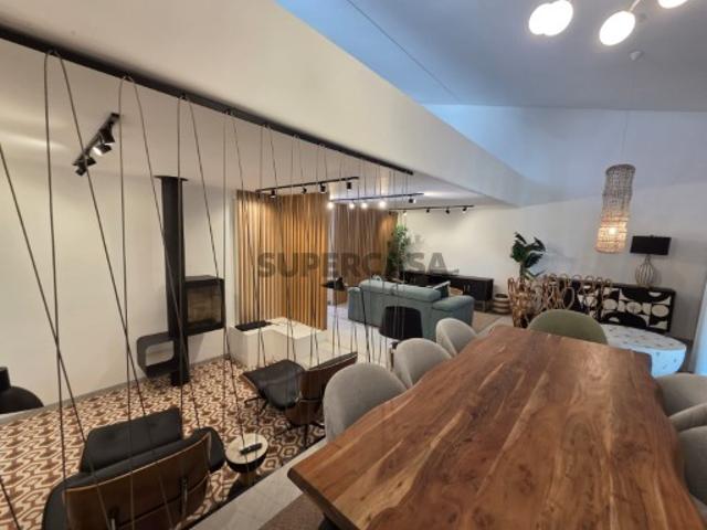 Quinta com moradia térrea totalmente renovada de altissima qualidade com terreno de 7000m 2