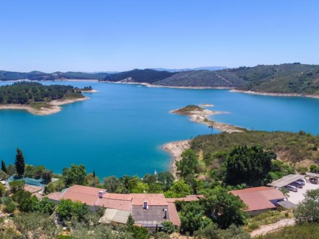 Quinta com Alojamento Turístico em Santa Clara a Velha