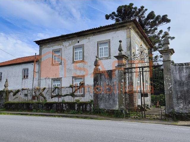 Moradia T8 em Santa Marta Portuzelo Viana do Castelo