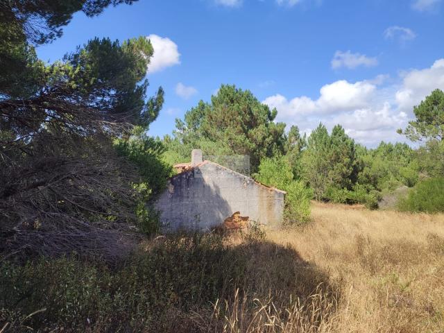 Quinta com duas Ruinas em Aljezur