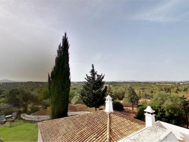Quinta com vivenda de 11 quartos e vista para mar em Tavira