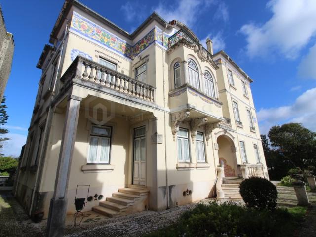 Quinta com Palacete de charme no centro de Alcanena