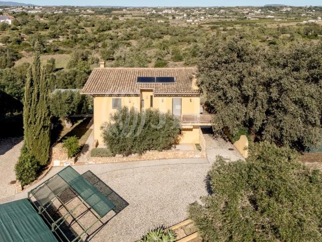 Quinta com potencial construtivo em Pêra, Silves, Algarve 209m² Alcantarilha e Pêra