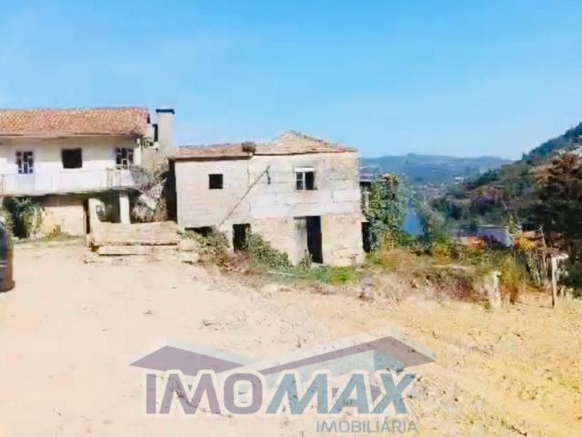 Quinta com vista para o Rio