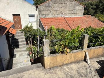 Quinta com 10 hectares — Tranquilidade, potencial e múltiplas valências