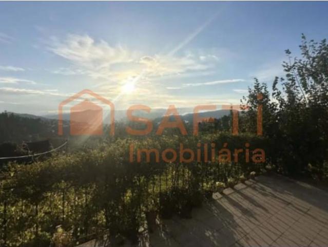 Quinta com 1 Hectare T5 Amarante 0m² Lufrei