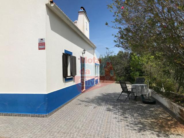 Quinta com 27.800m2 e habitação em São Francisco da Serra