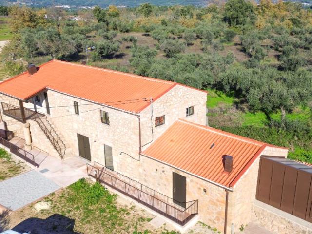 Quinta com 32ha e moradia para agricultura de regadio